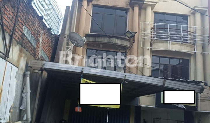RUKO 3 LANTAI JL LETJEN SUPRAPTO TROPODO WARU 1