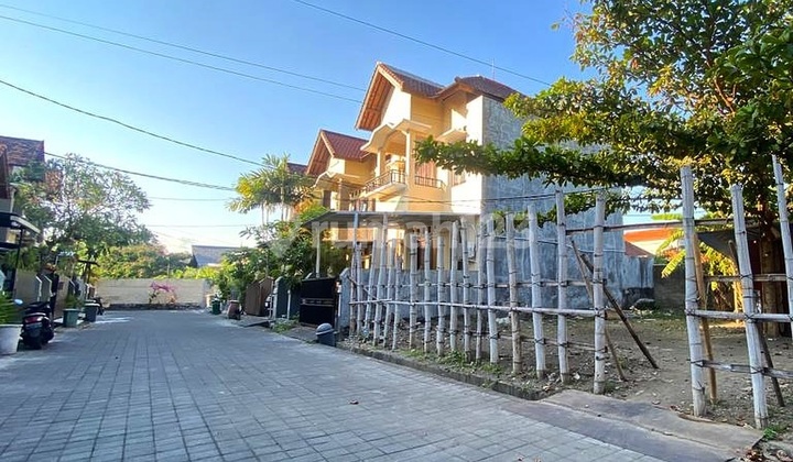 Tanah Di Kawasan Villa Yang Tenang Di Kerobokan, Seminyak - Bali