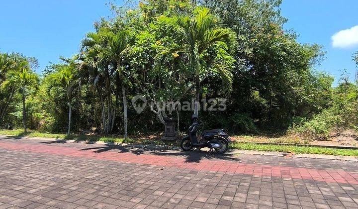 LAHAN DI KAWASAN VILLA MEWAH DEKAT BYPASS MUMBUL, NUSA DUA - BALI 1