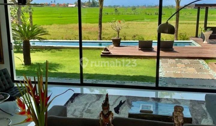 VILLA BARU DENGAN VIEW SAWAH BALI DI CEMAGI, BALI 2