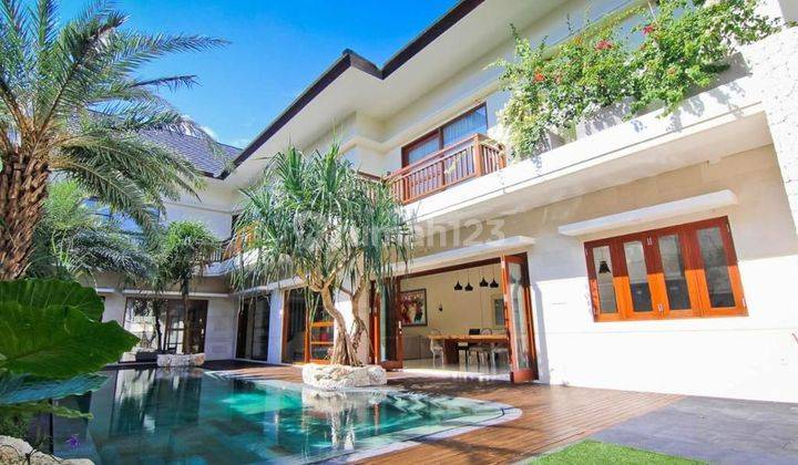 FREEHOLD VILLA IN ELITE EXPATRIATE NEIGHBORHOOD, UMALAS - BALI 2