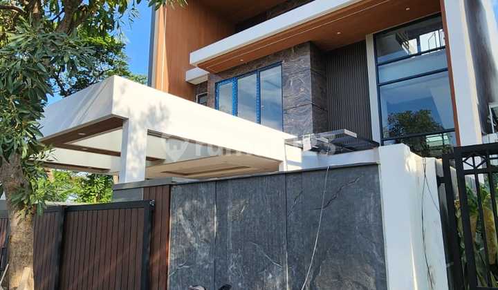 Rumah 3lt Di Kawasan Premium Woodland Citraland, Surabaya Barat 2