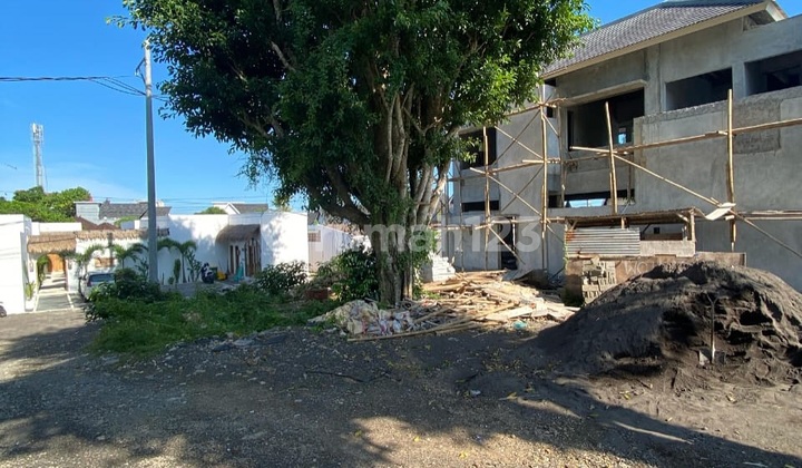 Lahan Kecil Dekat Sekali Dengan Area Komersial Pecatu, Bali Lahan Kecil Dekat Sekali Dengan Area Komersial Pecatu, Bali