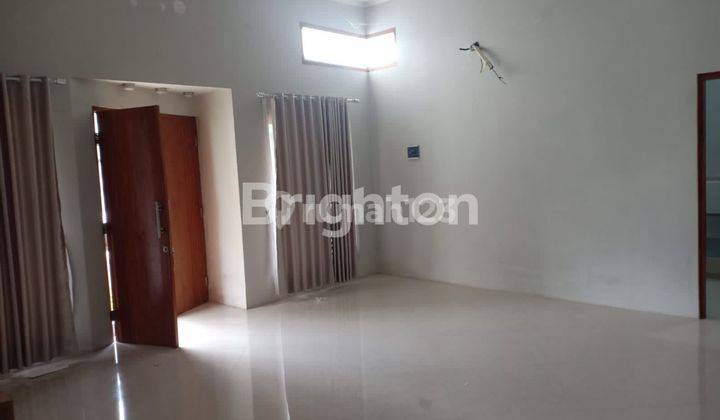 RUMAH MINIMALIS  FURNISHED SIAP HUNI DI SOLO BARU 1