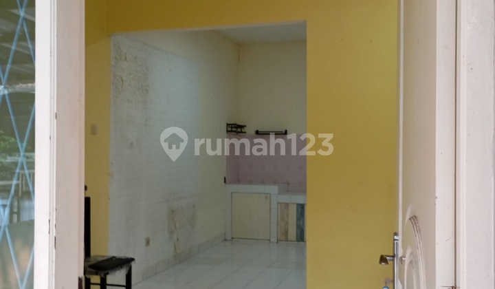 SHM House in Regency Melati Mas, Serpong, South Tangerang 2