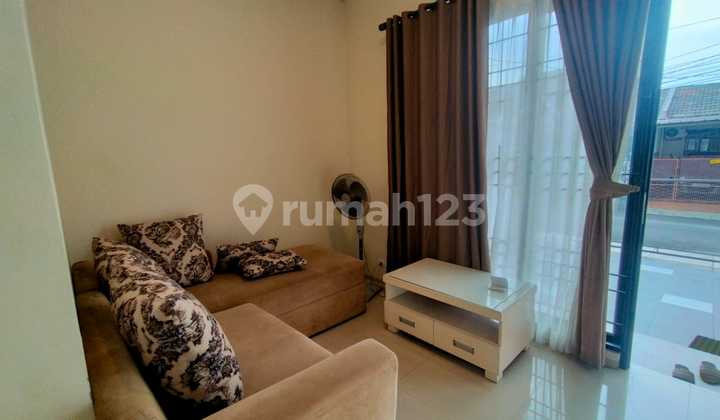Disewakan Rumah Tinggal Furnished di Nusa Loka, BSD - 3+1 KT 2