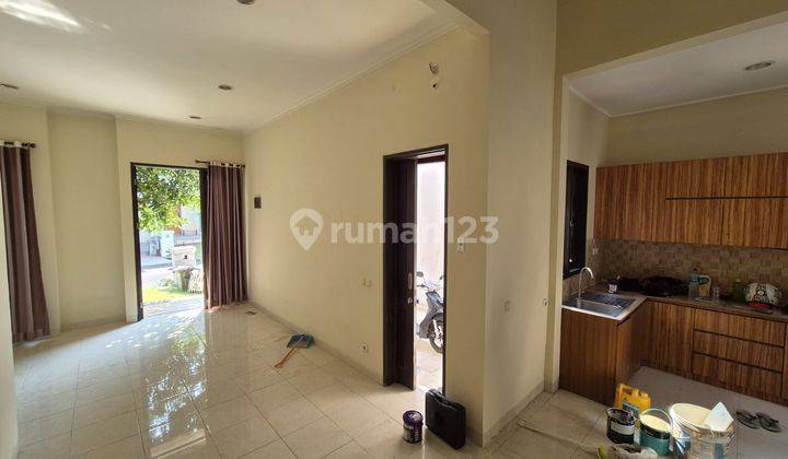 Rumah 2 Lantai Bagus di Scientia Garden Summarecon Gading Serpong, Tangerang 2