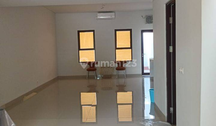 Rumah 2 Lantai Baru di Cluster Castilla, Bsd, Tangerang Jarang Ada 1