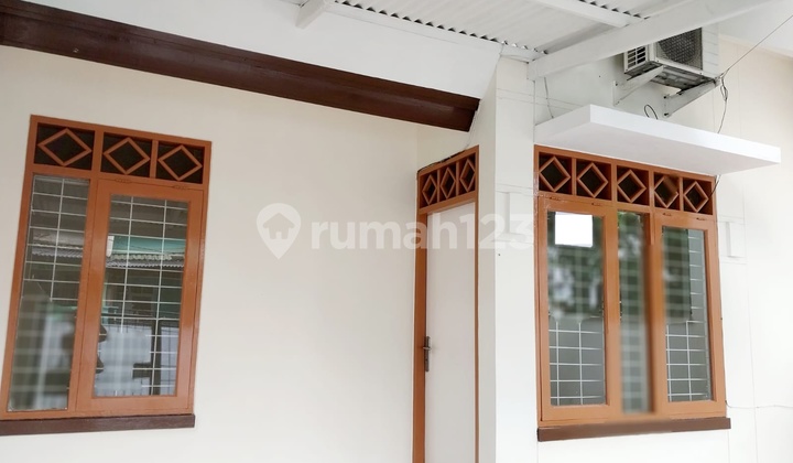 Near Toll Access, House, SHM Nusaloka, BSD