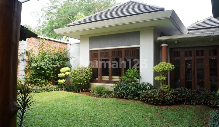 JUAL CEPAT Rumah 2 lantai di VERMONT PARKLAND, BSD, Tangerang Selatan 1