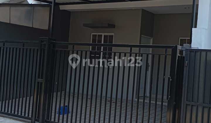 Nice House SHM BSD Nusaloka, Tangerang - fully renovated and tidy 2
