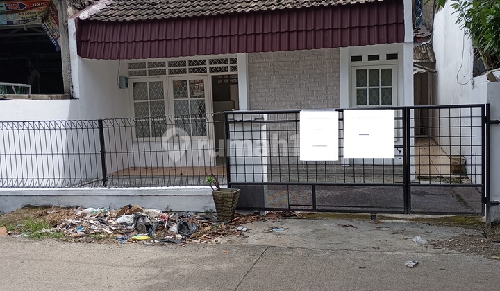 Spacious Residential House in RENI JAYA, PAMULANG, South Tangerang - 1 floor