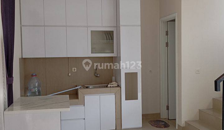 Rumah 2 lantai Bagus Semi Furnished BSD The Savia, Tangerang - siap Huni 2