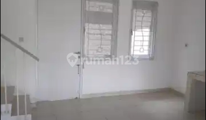 Jarang Ada  Rumah cluster 2 lantai LT. 84 di SERPONG LAGOON, BSD, Setu - Siap Huni 2