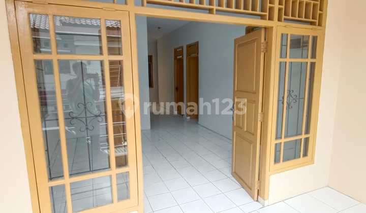 Rumah Kos-kosan Rapih Bersih Di Rawasari Jakarta Pusat Rumah Kos-kosan Rapih Bersih Di Rawasari Jakarta Pusat