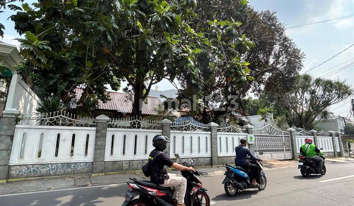 Rumah Dengan Tanah Luas Di Pondok Labu Jakarta Selatan Rumah 2