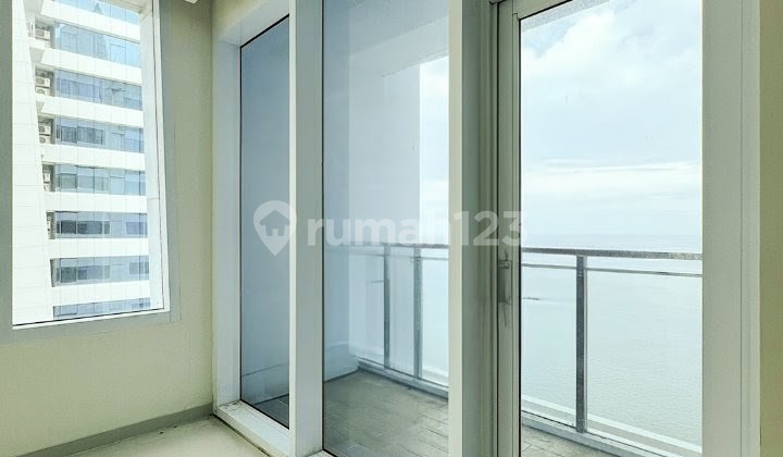 Apartemen Regatta Pantai Mutiara Jakarta Utara