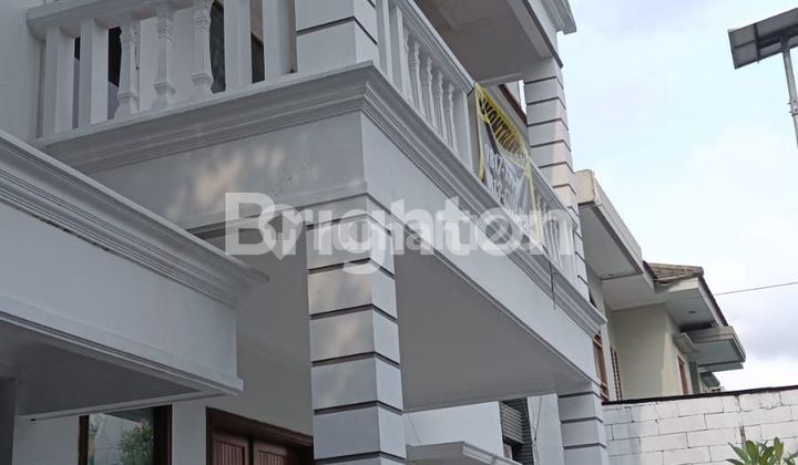 RUMAH BESAR LOKASI STRATEGIS DI KAYUPUTIH JAKARTA TIMUR  1