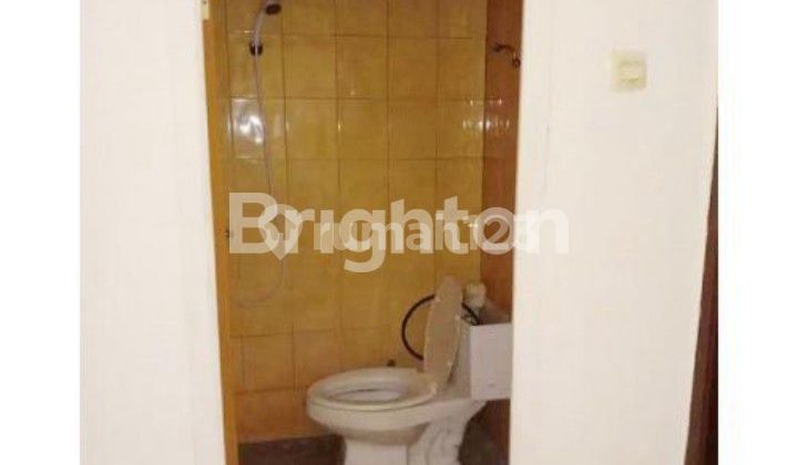 RUMAH COUPLE SIAP HUNI DAN NYAMAN DI PULOASEM JAKARTA TIMUR  2