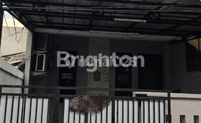 RUMAH MINIMALIS SEMI FURNISHED DI KELAPAGADING JAKARTA UTARA 