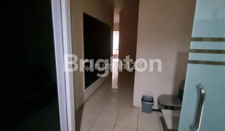 RUKO SIAP HUNI 3 LANTAI DI UTAN KAYU JAKARTA TIMUR  2