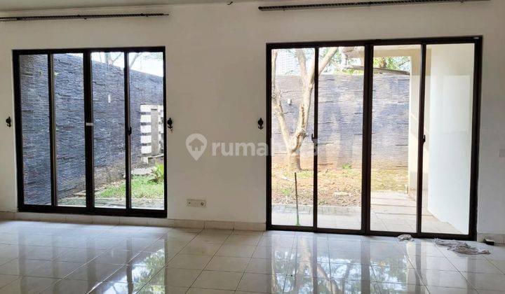 Rumah dengan taman luas di cluster allevare foresta bsd 2