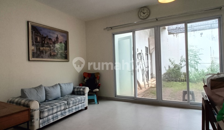 Sell Fast House in Strategic Location Griya Loka BSD City