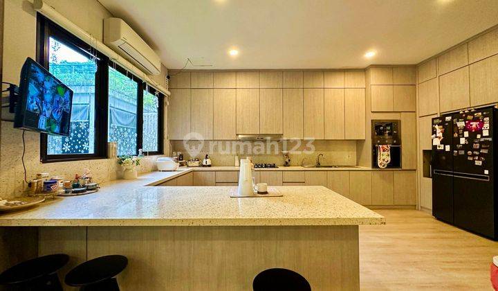 Dijual Rumah Mewah Tipe Terbesar Di Heliconia De Park Bsd City 2