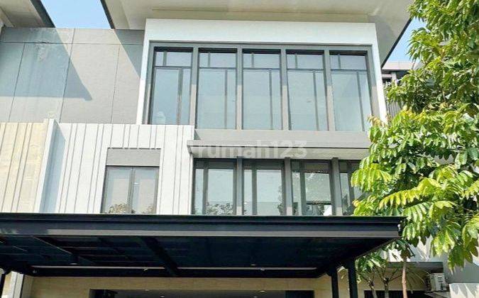 Jual Rumah Depan Taman Di Lakewood Navapark Bsd 1