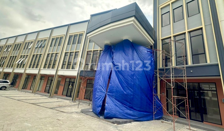 For Rent Shop House with 2 Facades in Hudson Baru at Hudson Paramount