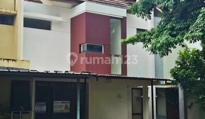 Disewakan Rumah Depan Taman Cluster Eternity Icon Bsd 1