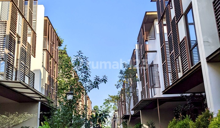 For Sale Quickly, Renovated and Furnished House in Greenwich BSD 2