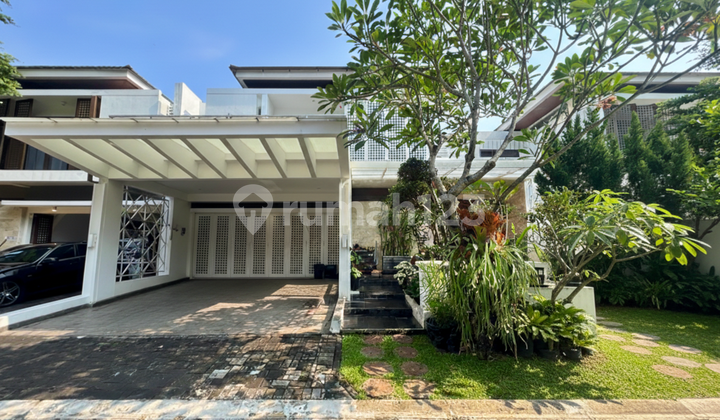 Dijual Rumah Depan Taman Full Marmer di Depark Bsd City