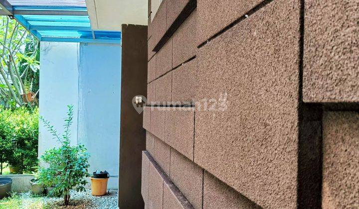 Jual Cepat Rumah Full Renovasi  Di Boulevard Verdant Ville Icon 2