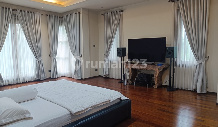 For Sale Corner Standalone Building Facing Park In Delatinos Bsd 2