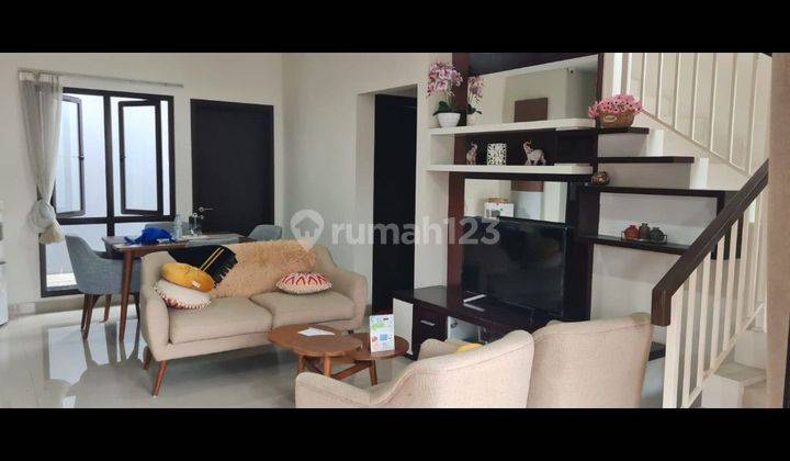 Dijual Rumah Full Furnished di Cluster Amarine, The Mozia BSD City  2