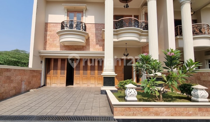 Dijual Rumah Di Jl. Cempaka Biru, Rempoa