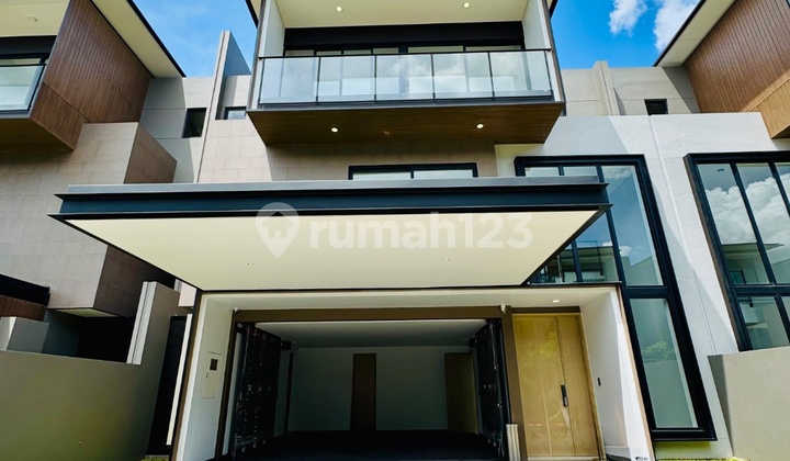 Disewakan Rumah Cluster Layton, Navapark - Bsd City 2