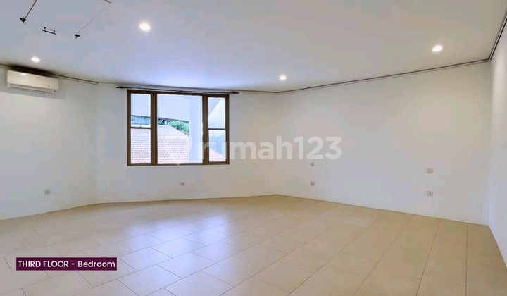 For Rent Beautiful House In Widya Chandra Scbd, South Jakarta For Rent Beautiful House In Widya Chandra Scbd, South Jakarta