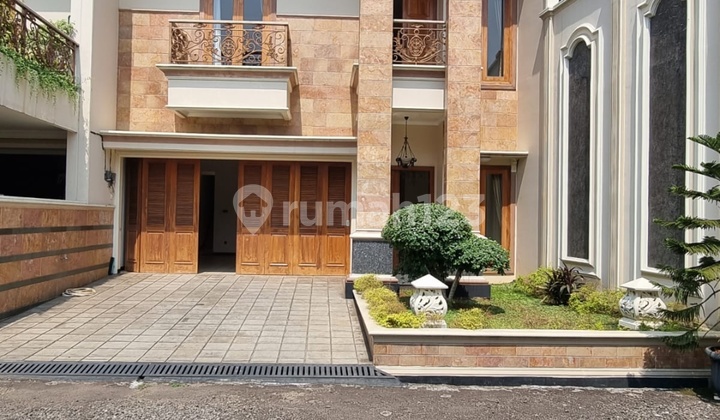 Dijual Rumah Jl. Cempaka Biru, Rempoa