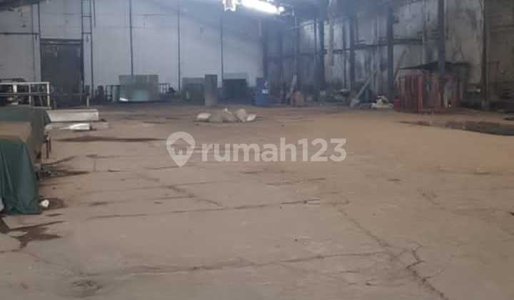 Strategic Warehouse on Dadap Main Road, Tangerang, Banten