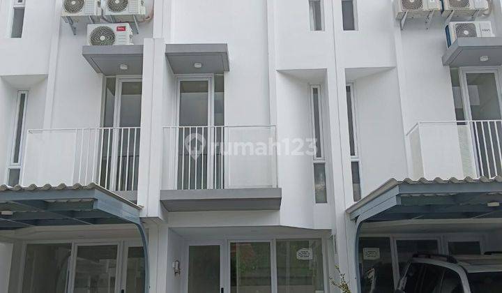 Dijual rumah @MYZA BSD 1