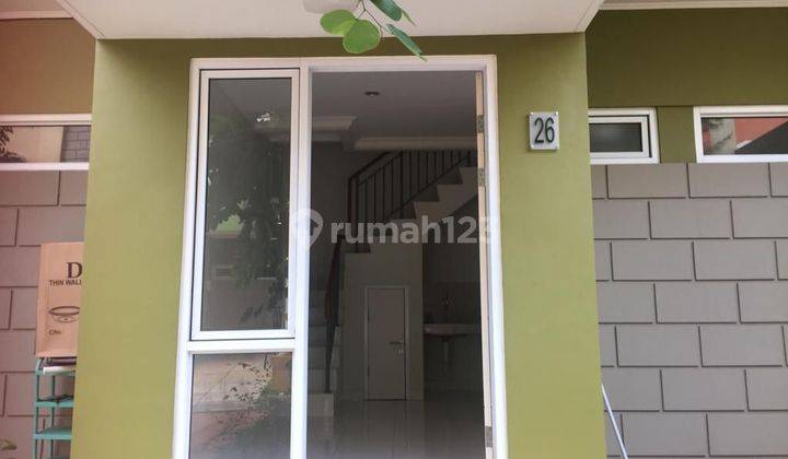 Disewakan Rumah 2lt Arcadia Village Gading Serpong Tangerang 1