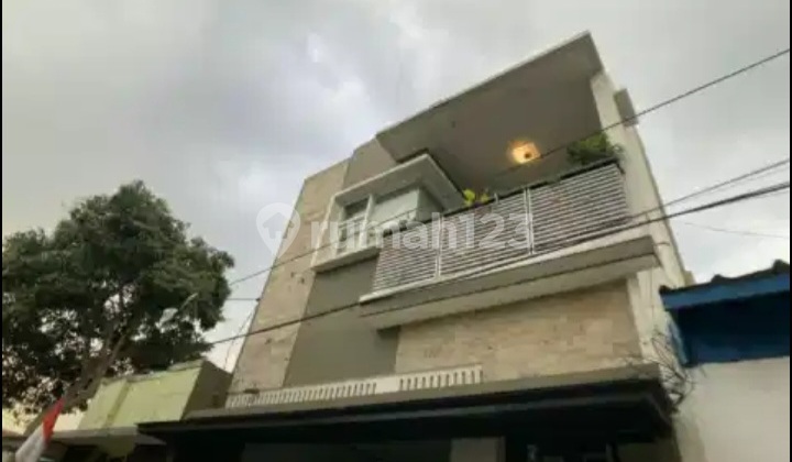 Rumah Shm Bagus Di Kawasan Cipageran