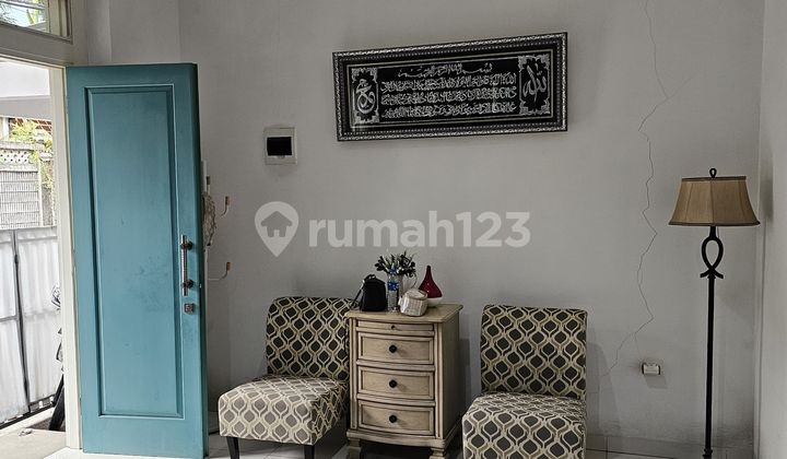 Rumah Cantik Cipaku di Jual Rumah Bagus SHM