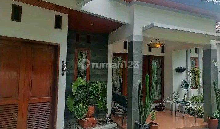 Rumah elit di Antapani lingkungan asri,aman sudah pasti nyaman 2