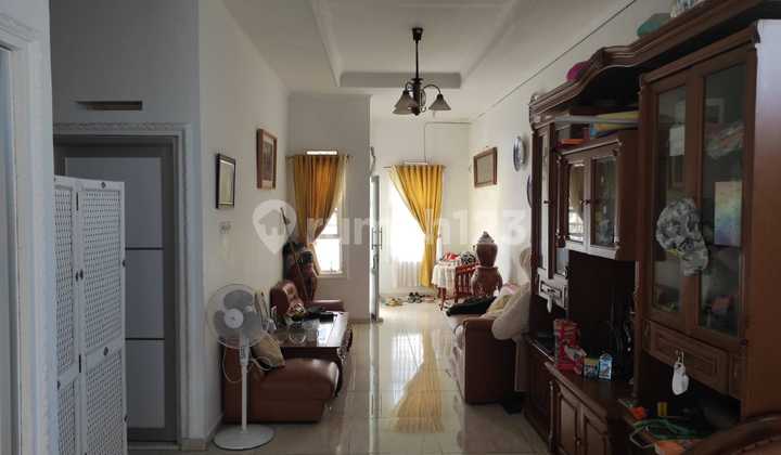 Nice and Comfortable House for Living in Permana Area, North Cimahi