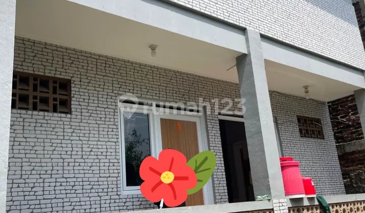 Boarding House, 2 Floors, In a Strategic Location 2