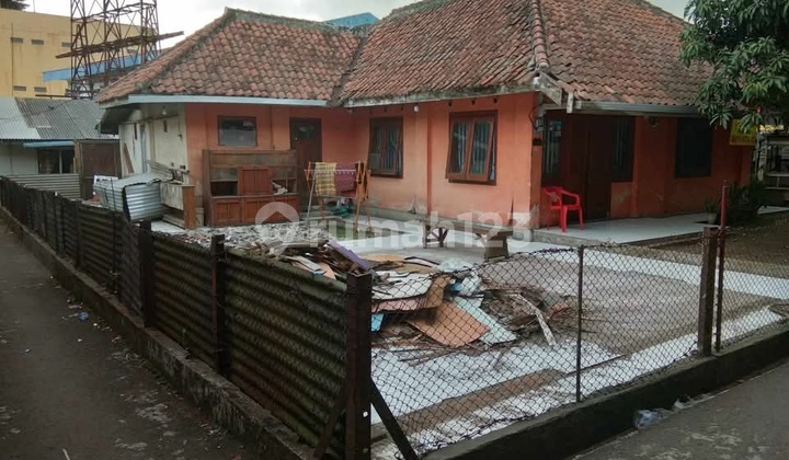 Jual Rumah Hitung Tanah di Lokasi Strategis Kota Bandung