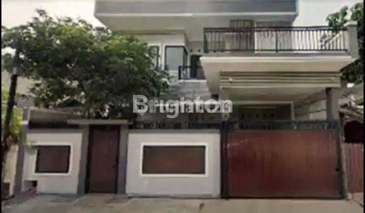 Rumah Semi Furnish 3 Lantai Siap Huni Griya Loka Bsd 1